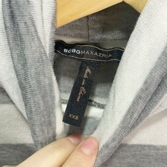 BCBGMAXAZRIA White Gray Striped Wool Blend Turtleneck Sweater Womens XXS Sheer - Picture 4 of 5